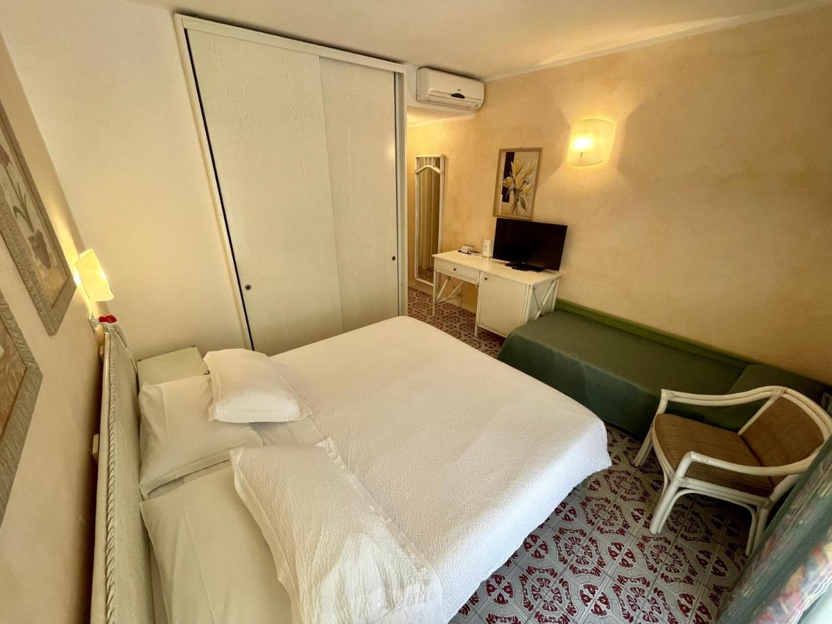 Hotel Meridiana Marina di Campo Eksteriør bilde