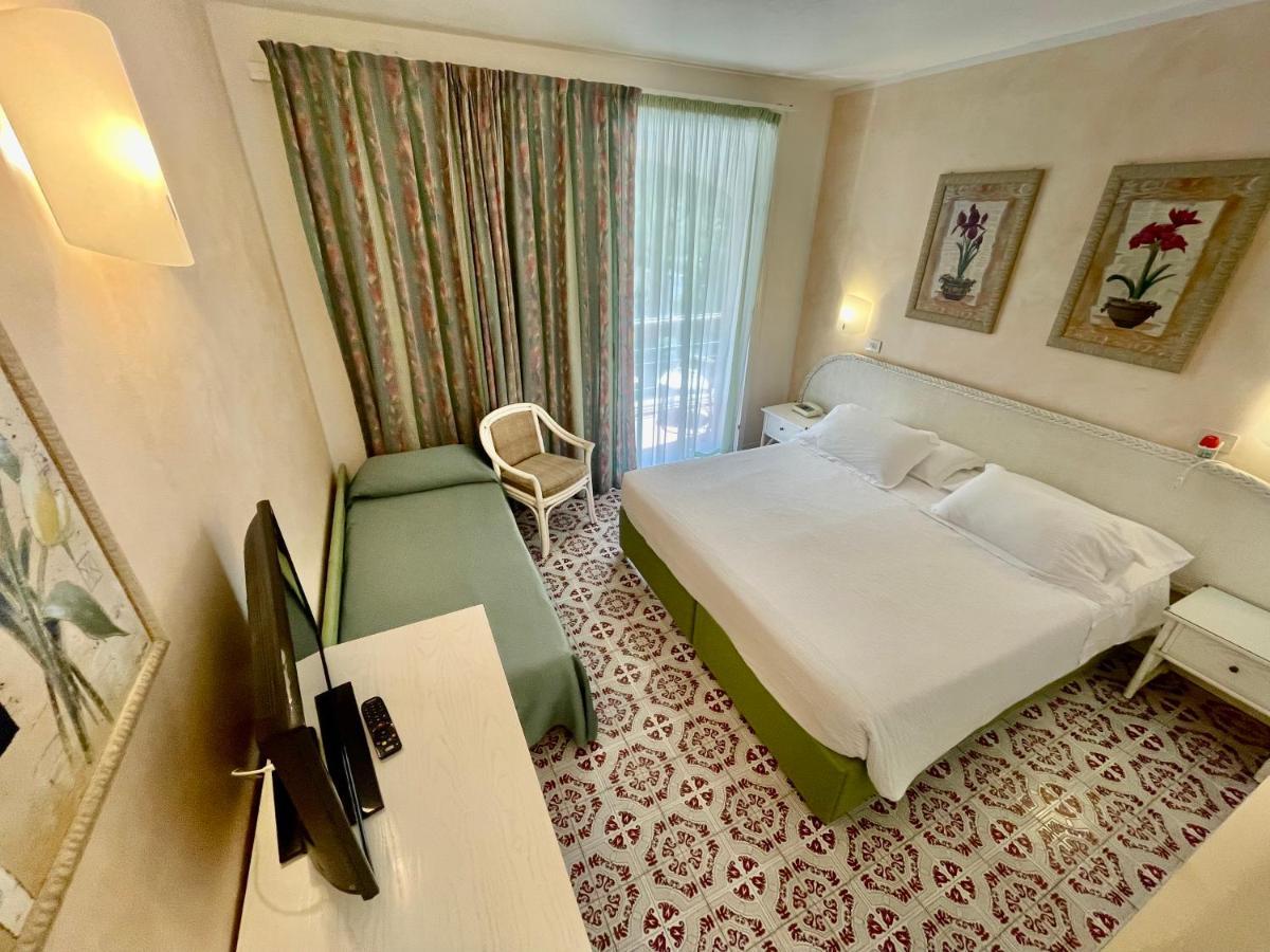 Hotel Meridiana Marina di Campo Rom bilde