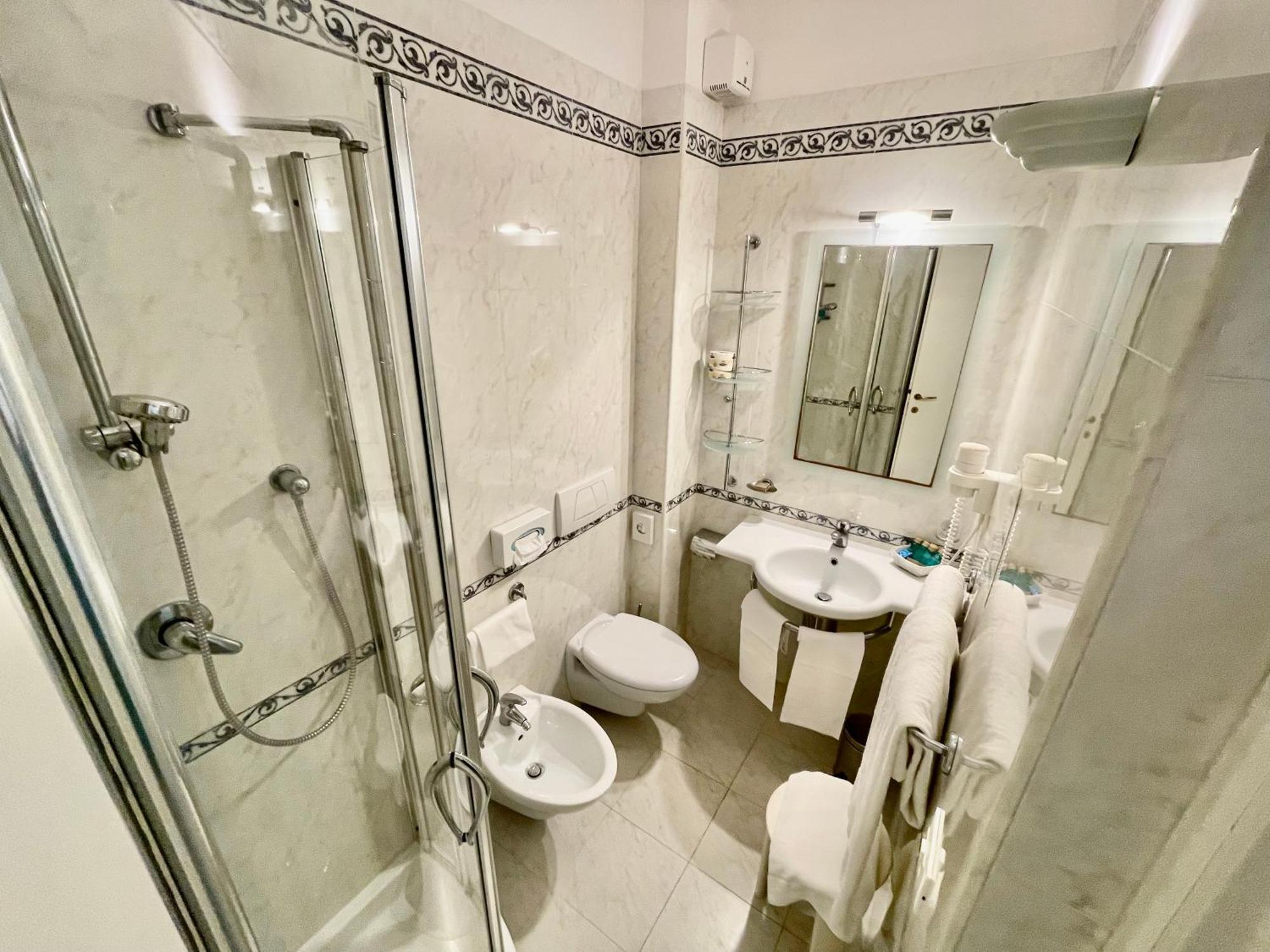 Hotel Meridiana Marina di Campo Rom bilde