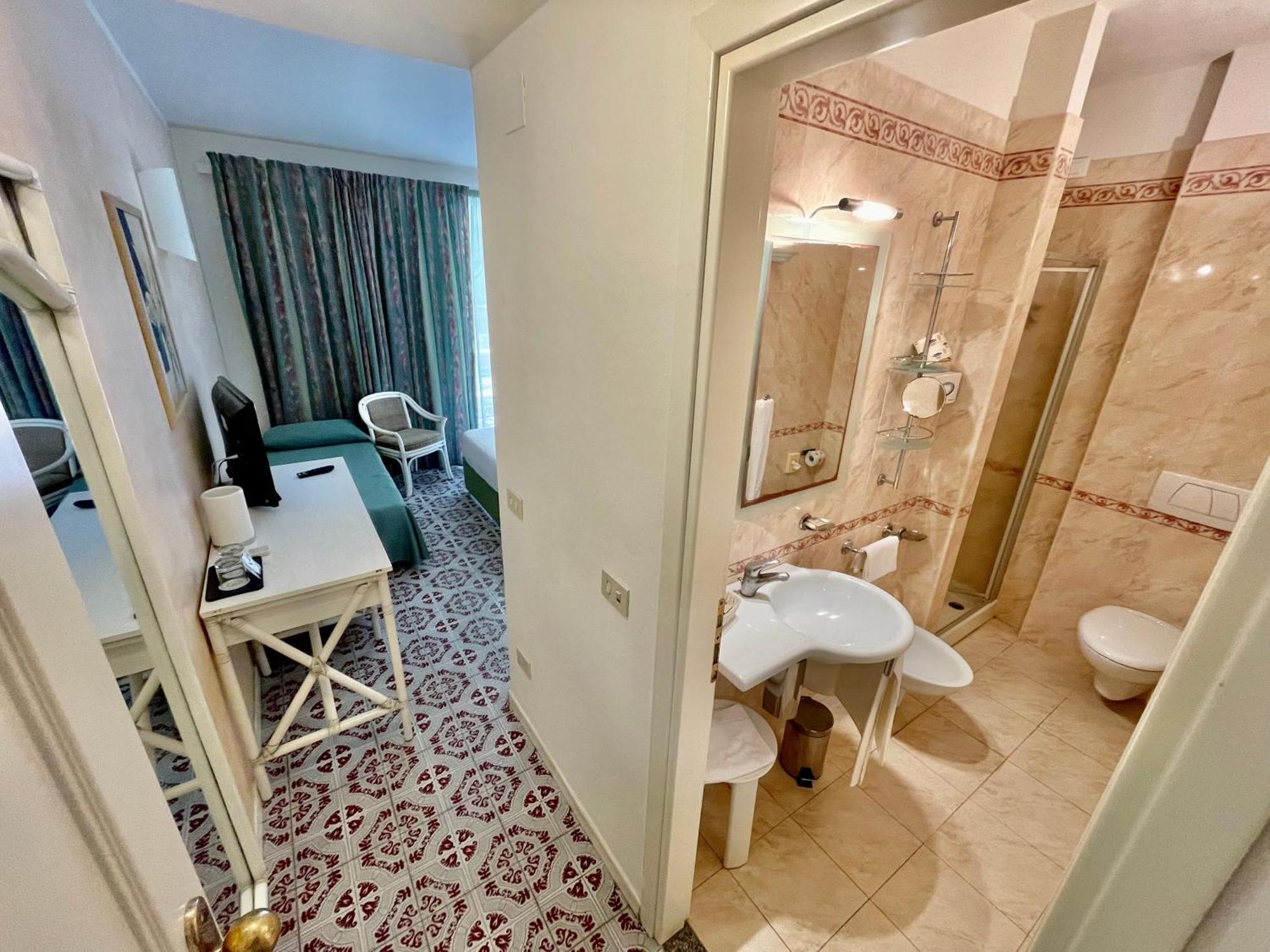 Hotel Meridiana Marina di Campo Rom bilde